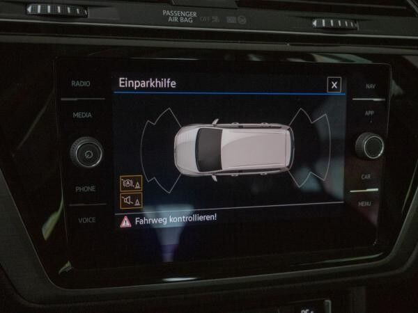 Volkswagen Touran 2.0 TDI DSG Comfortline Navi Sitzhzg PDC