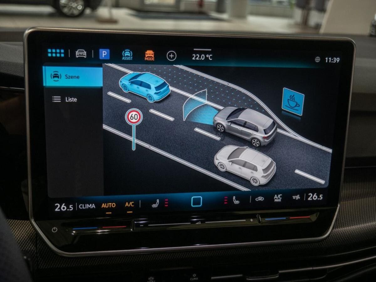 Volkswagen Golf R-Line 1,5 l eTSI DSG *BIS 31.12.*🏷️