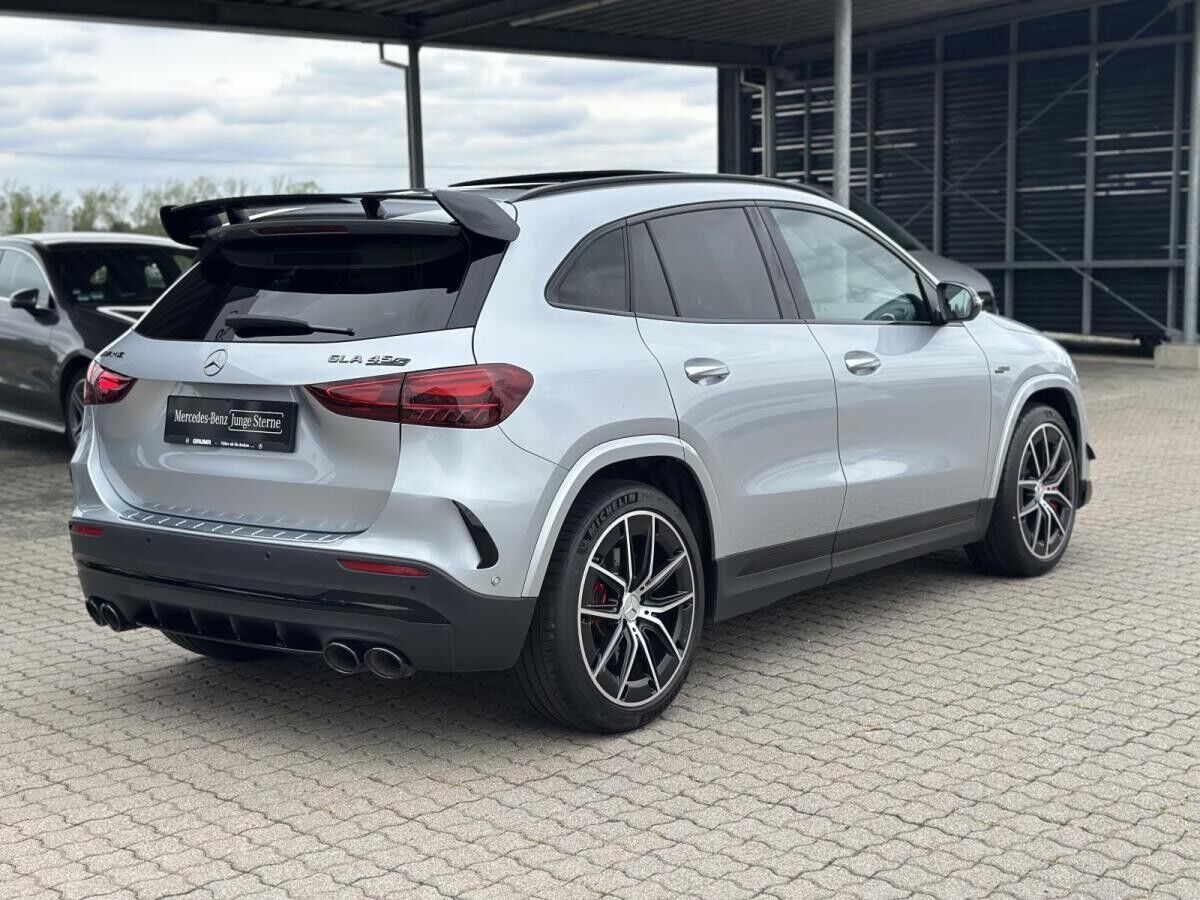 Mercedes-Benz GLA 45 AMG GLA -Klasse (BM 247)