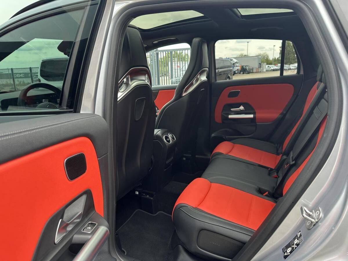 Mercedes-Benz GLA 45 AMG GLA -Klasse (BM 247)