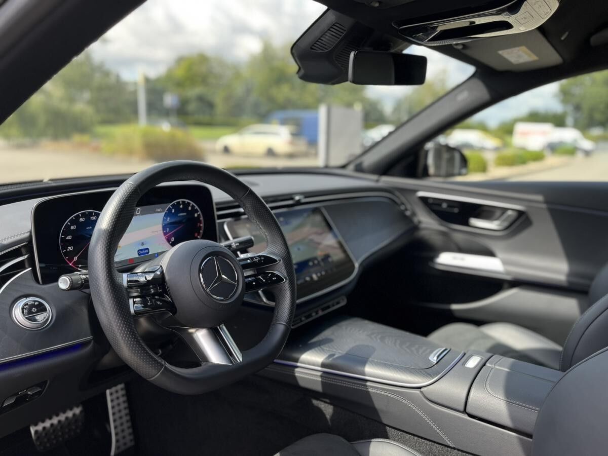 Mercedes-Benz E 200 d T-Modell AMG+Advanced+Night+AHK+CarPlay+