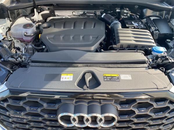 Audi Q3 Spb. 40 TFSI qu. S line S tronic AHK LED eGD.