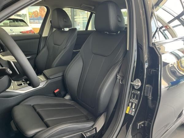 BMW 330 e xDr Sports.ACC HUD SurView HiFi Sitzh.AHK 18