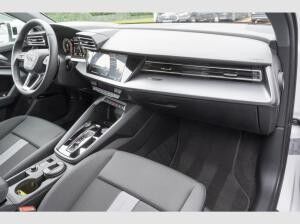 Audi A3 Sportback 30 TFSI S-tronic advanced