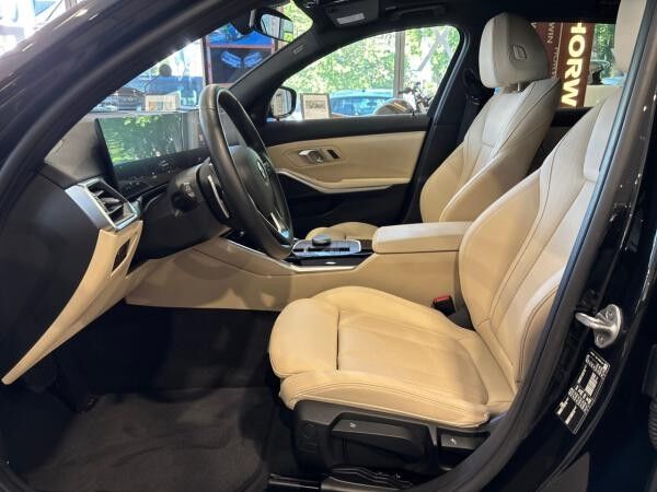 BMW 318 d Touring InnoPaket DrivingAss PANO HK HUD Navi