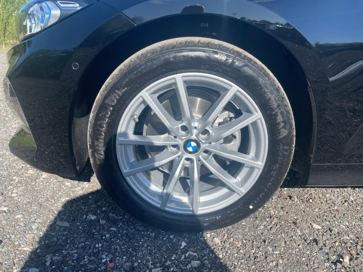 BMW 320 d Touring InnoPaket HUD ComfortPaket