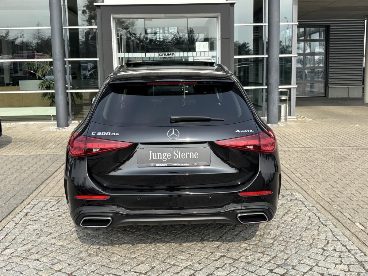 Mercedes-Benz C 300 de 4M T AMG+Night+DigiLight+Head-up+Memory