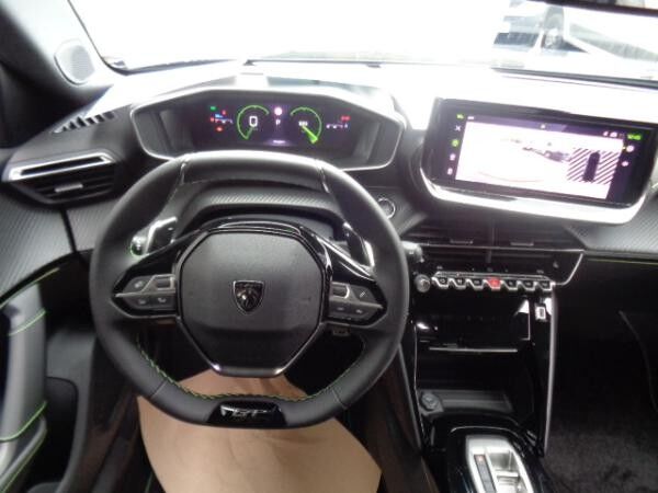 Peugeot 2008 PureTech 130 EAT8 GT Allwetterr., Kamera