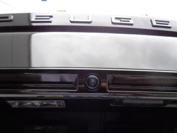 Peugeot 2008 PureTech 130 EAT8 GT Allwetterr., Kamera