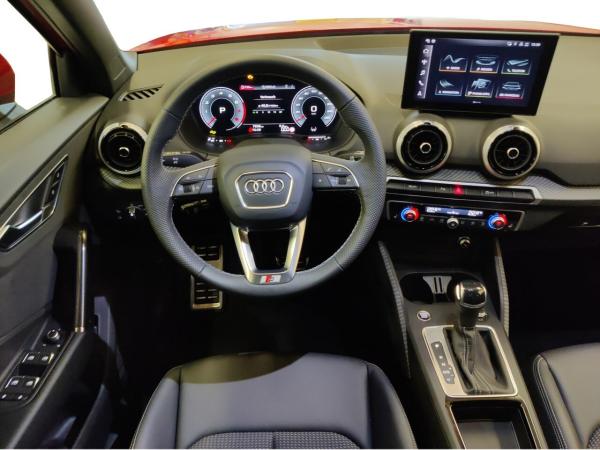 Audi Q2 40 TFSI quattro S tronic advanced, ACC, AHK