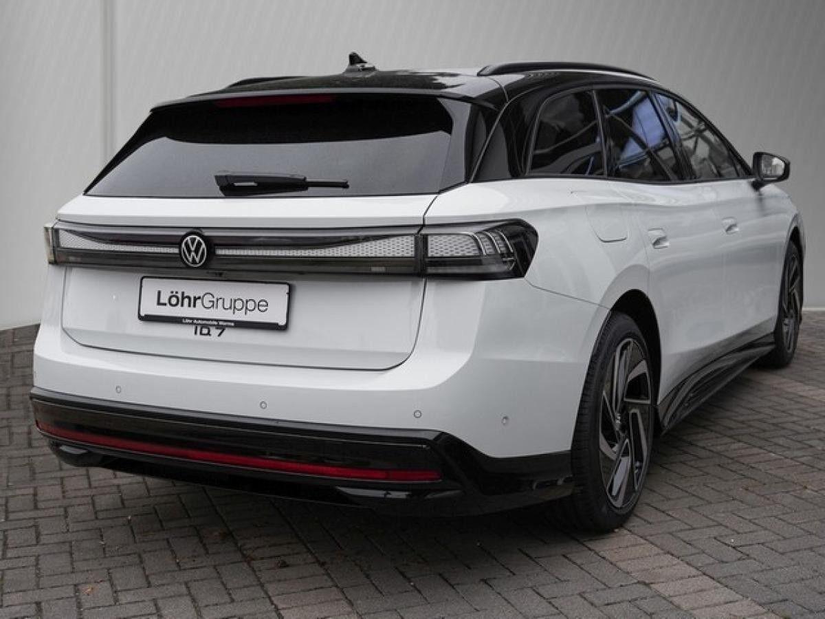 Volkswagen ID.7 UPE br. 70.920,- Tourer Pro /