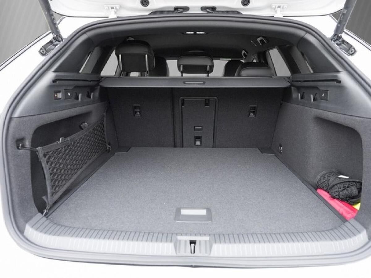 Volkswagen ID.7 UPE br. 70.920,- Tourer Pro /