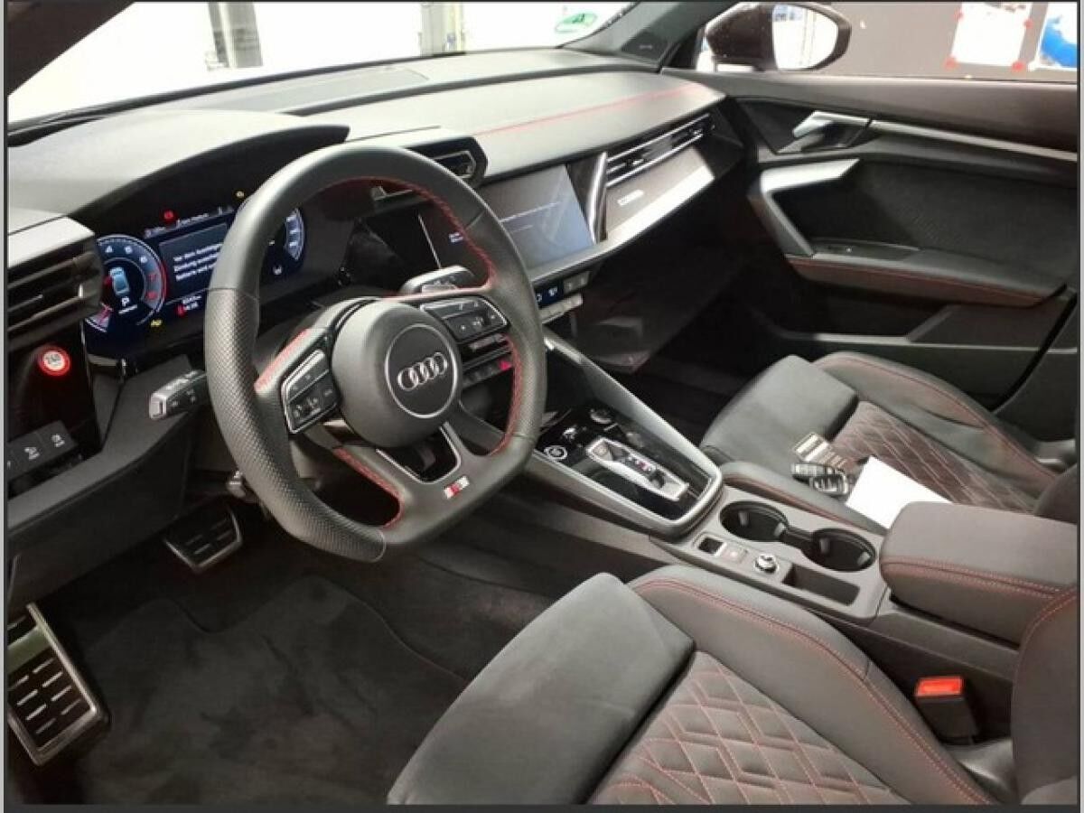 Audi A3 Limousine S line 35 TFSI S tronic AHK*HUD*RFK