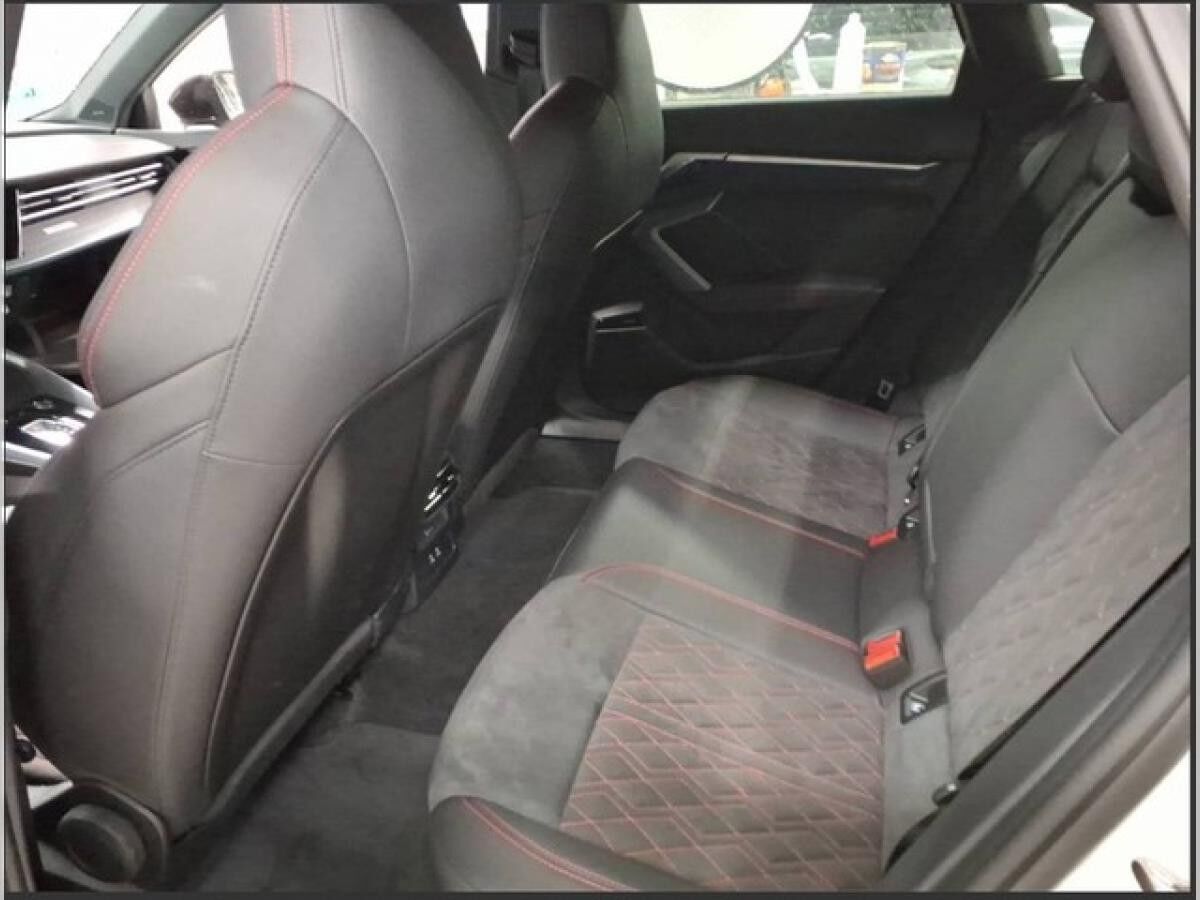 Audi A3 Limousine S line 35 TFSI S tronic AHK*HUD*RFK