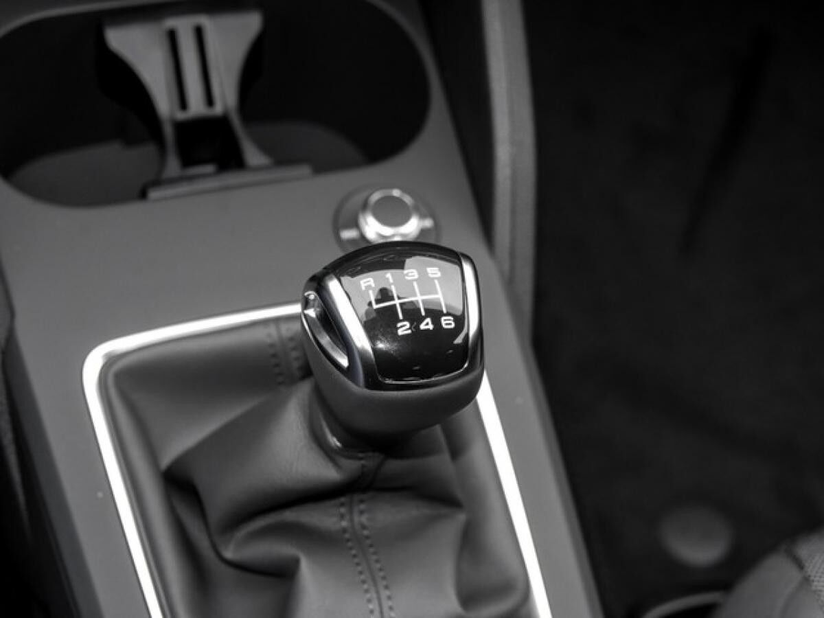 Audi Q2 30 TFSI advanced Smartphone-Interface+Sitzheizung vorn+Sonnenschutzverglasung abgedunkelt