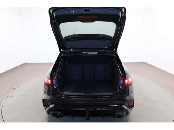 Audi RS3 Sportback TFSI quattro 280 km/h