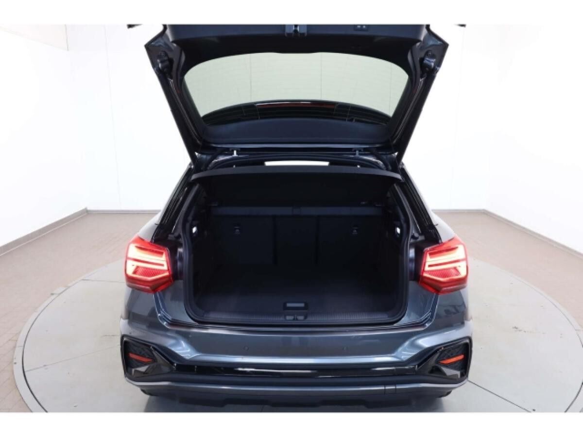 Audi Q2 35 TFSI S line