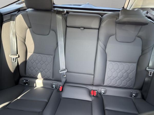 Volvo XC60 T6 AWD Plus Dark+LagomPak+SOFORT