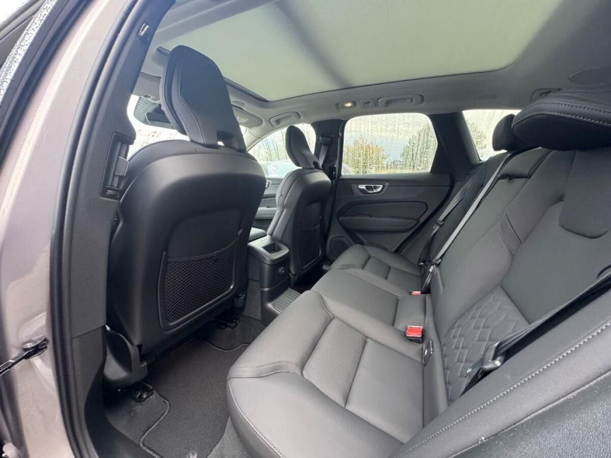 Volvo XC60 T6 AWD Plus Dark+LagomPak+SOFORT