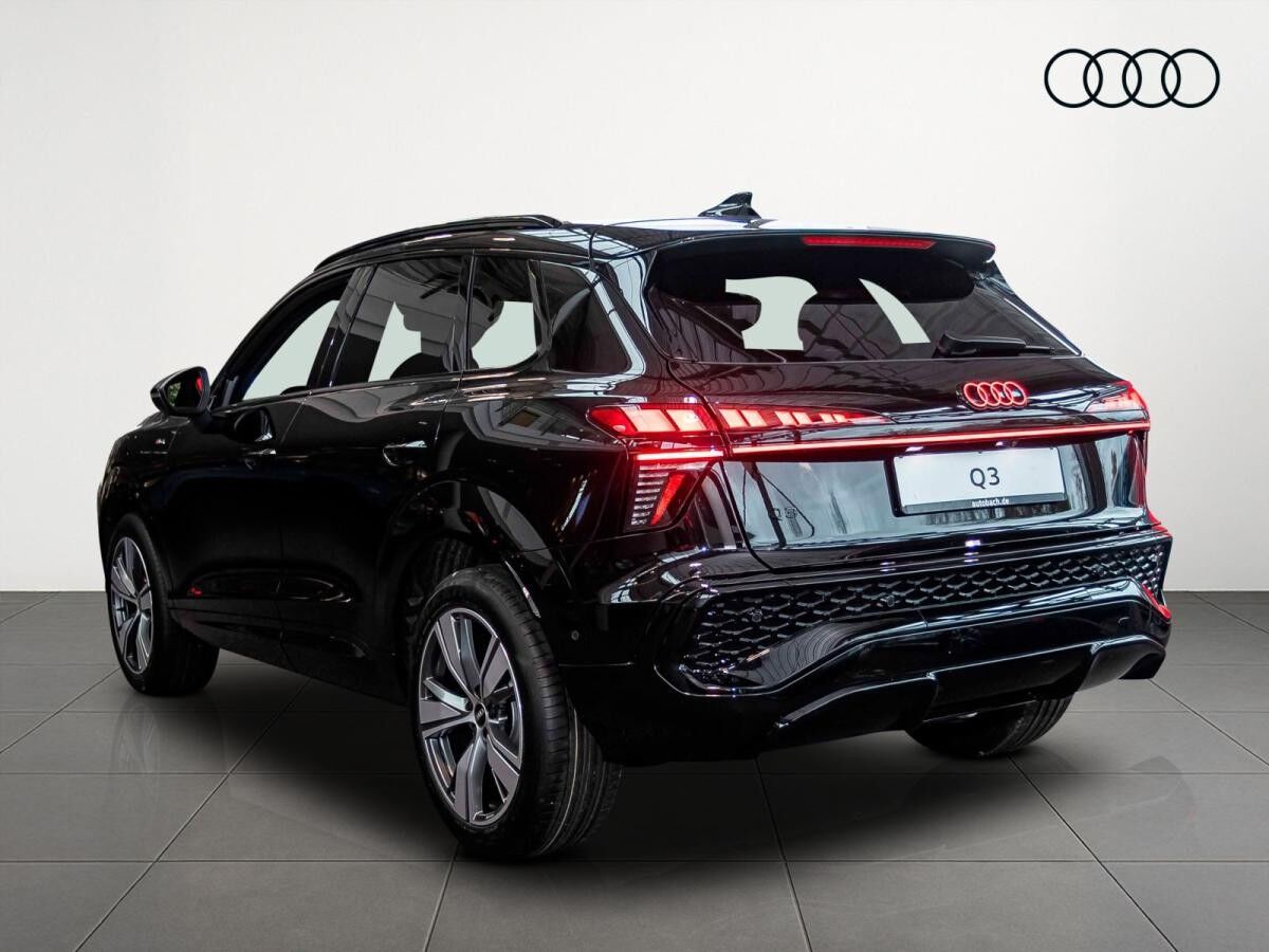 Audi Q3 SUV TFSI S tronic S-Line Tech-Plus Dynamik
