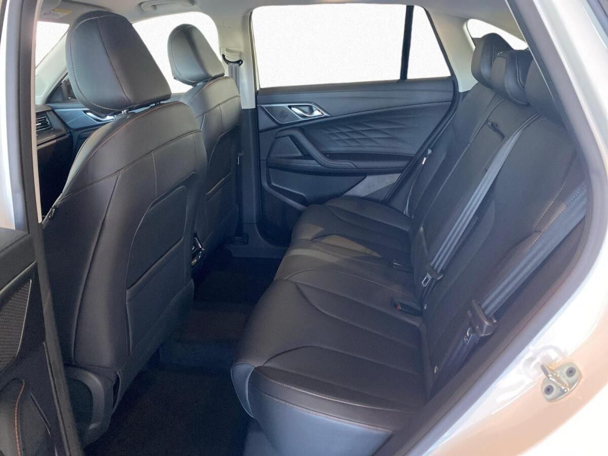 MG HS 1.5 T PHEV Luxury