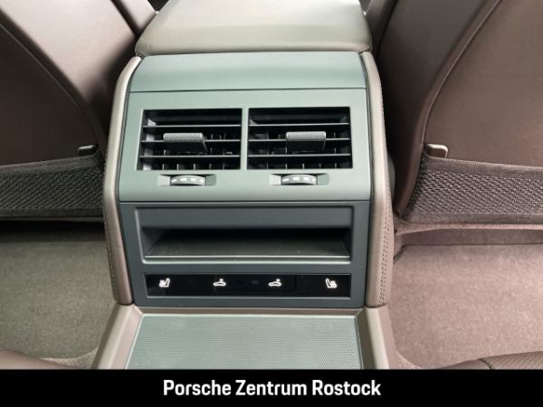 Porsche Panamera GTS · 500 PS 🚀 · oakgrünmetallic ·  sofort verfügbar