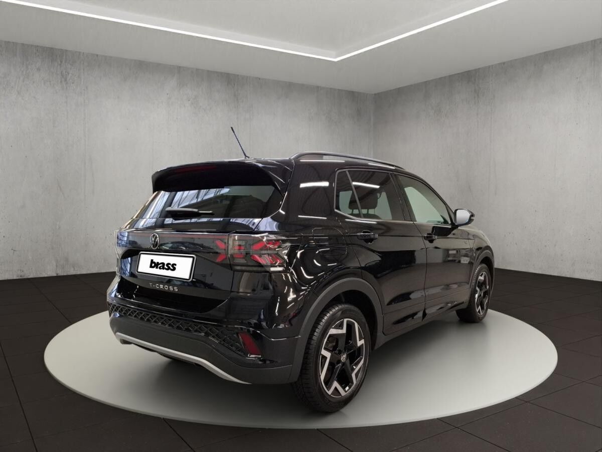 Volkswagen T-Cross R-Line 1.5 l TSI ACT (150 PS) 7-Gang-DSG ⚡️sofort verfügbar⚡️ Ganzjahresreifen / Anhängerkupplung
