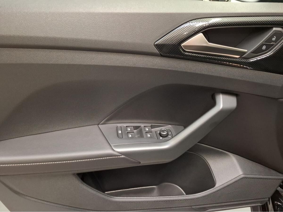 Volkswagen T-Cross R-Line 1.5 l TSI ACT (150 PS) 7-Gang-DSG ⚡️sofort verfügbar⚡️ Ganzjahresreifen / Anhängerkupplung