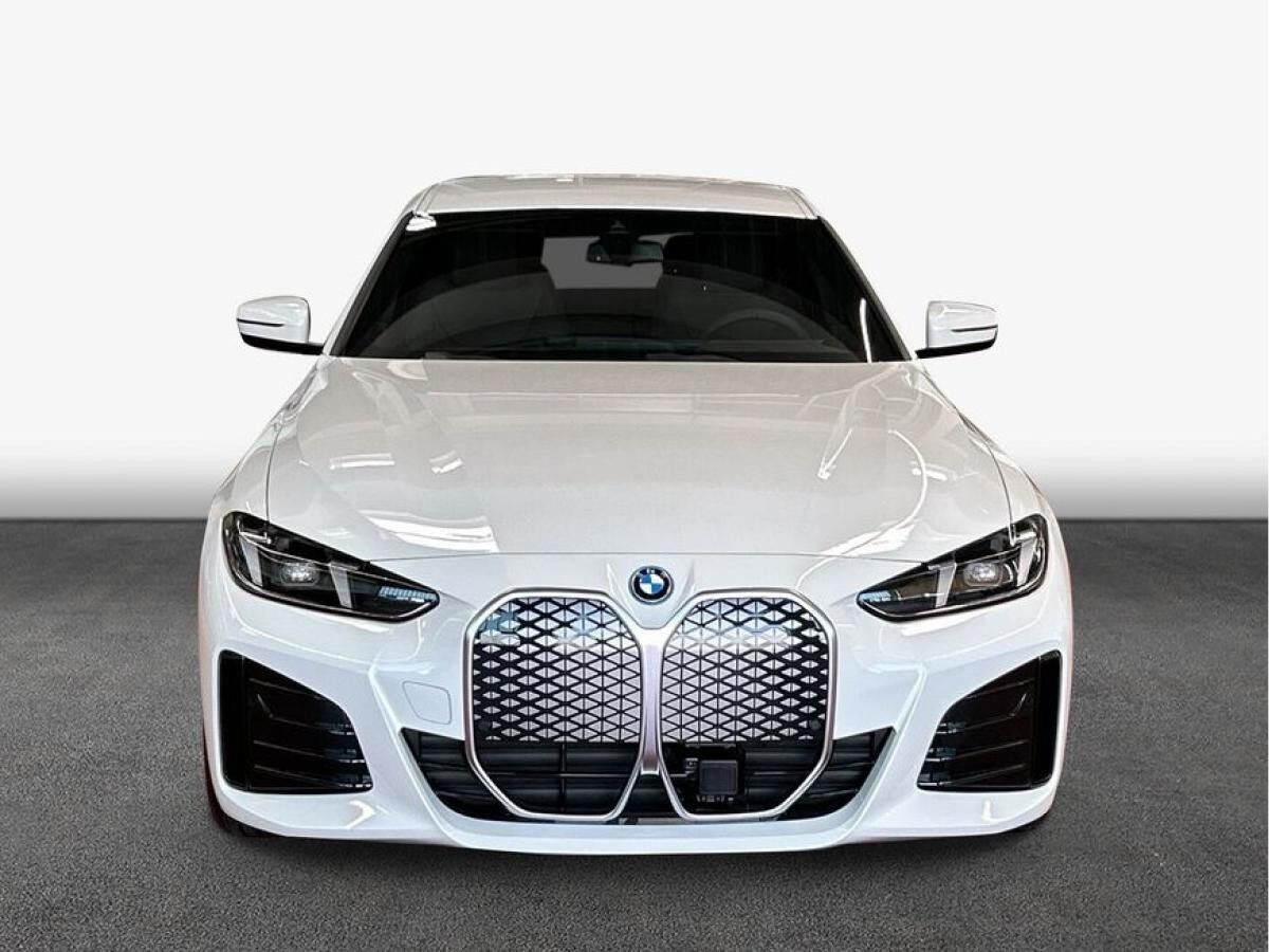 BMW i4 eDrive40