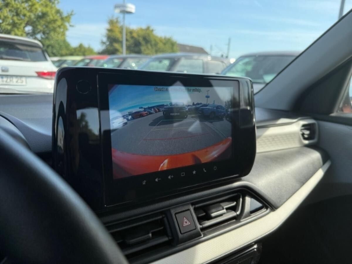 Suzuki Swift Club CLUB HYBRID NAVI *5 JAHRE GARANTIE*