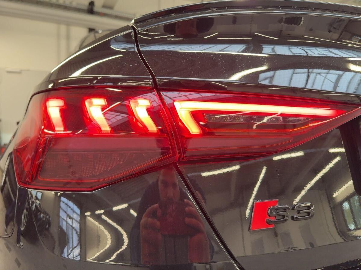 Audi S3 Limousine 2.0 TFSI quattro Pano Kamera virtual Cockpit