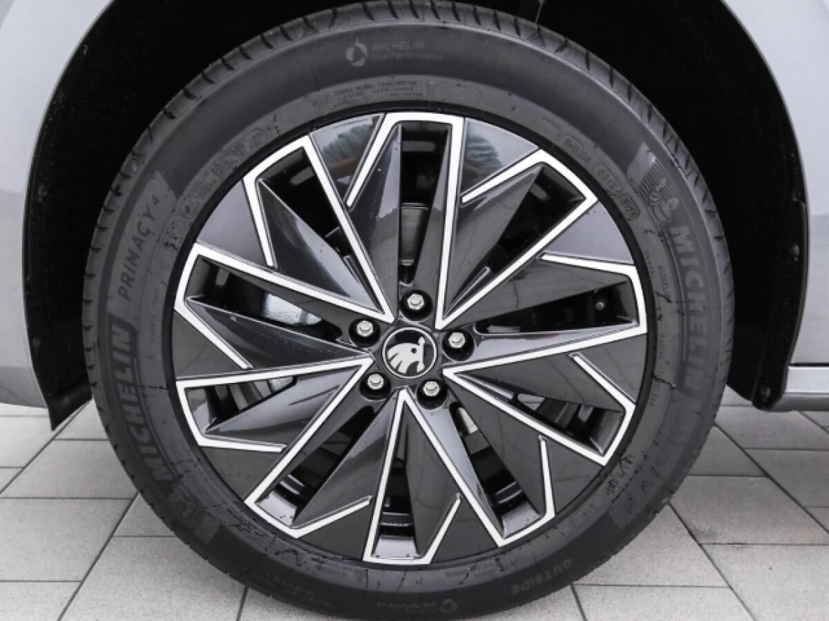 Skoda Kamiq Tour 1.0 TSI Kamera Matrix