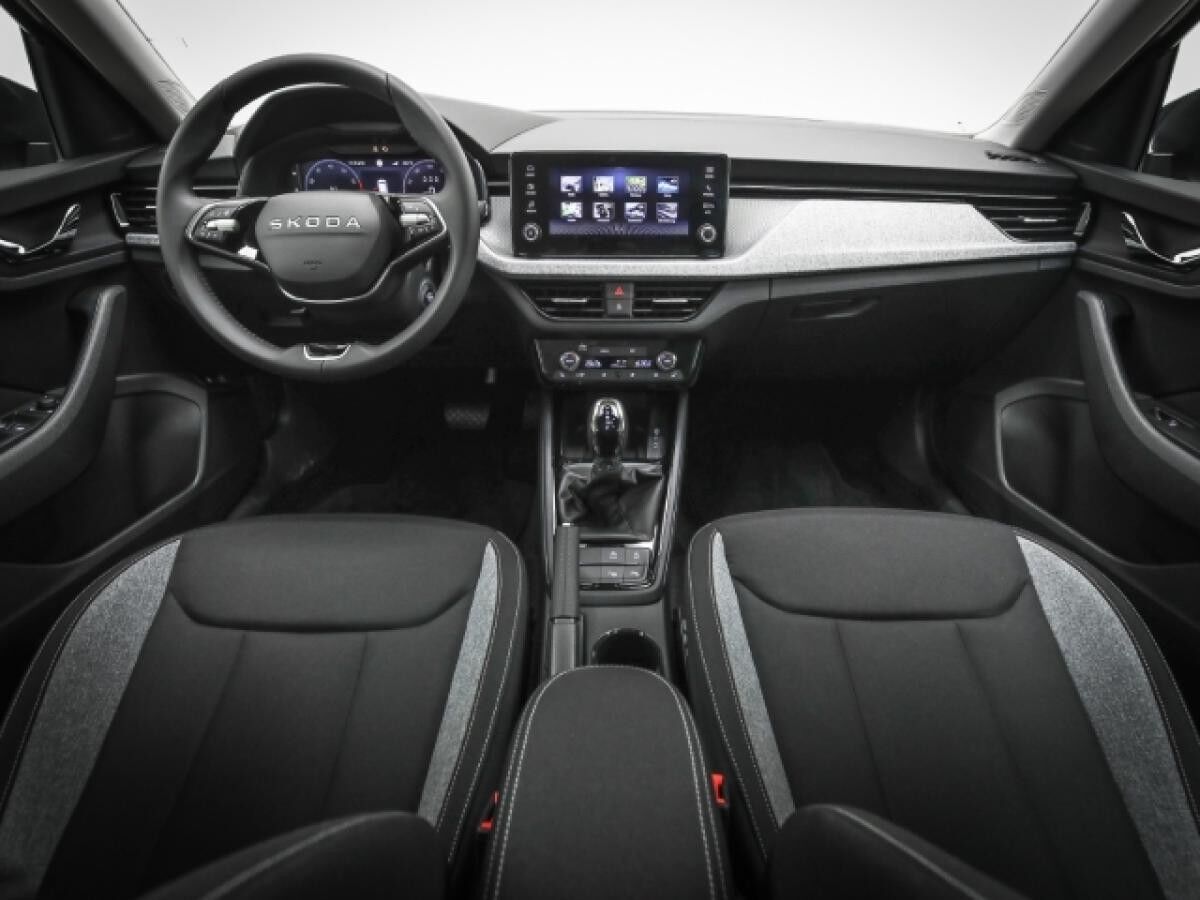 Skoda Kamiq Tour 1.0 TSI Kamera Matrix