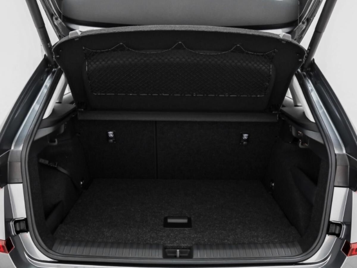 Skoda Kamiq Tour 1.0 TSI Kamera Matrix