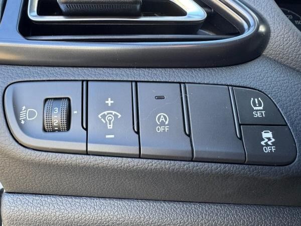 Hyundai i30 N Line SHZ*RFK*ACC*LED*Navi*SHZ