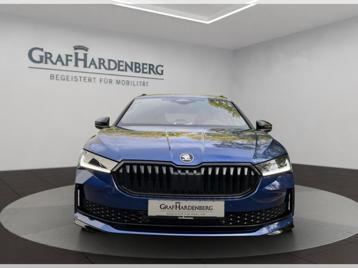 Skoda Superb Combi Sportline 2,0 TSI 204 PS // Sofort verfügbar!!