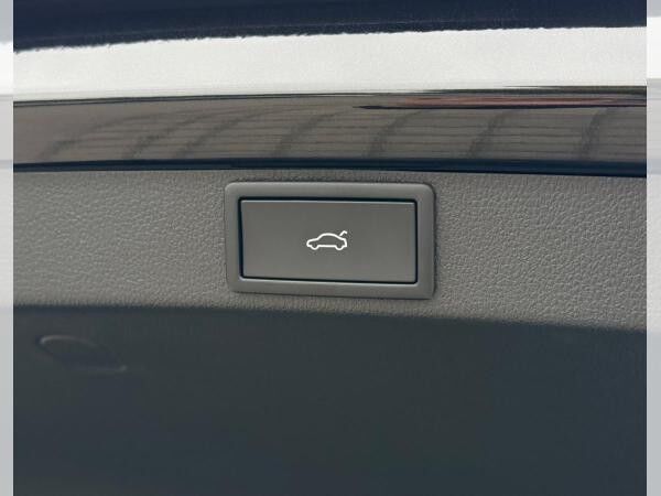 Skoda Octavia Combi SELECTION 2025 1.5 TSI mHEV 110kW DSG (UVP 47.452€/All Inklusive) NAV/AHK/EASY.OPEN/ASSISTENZ/