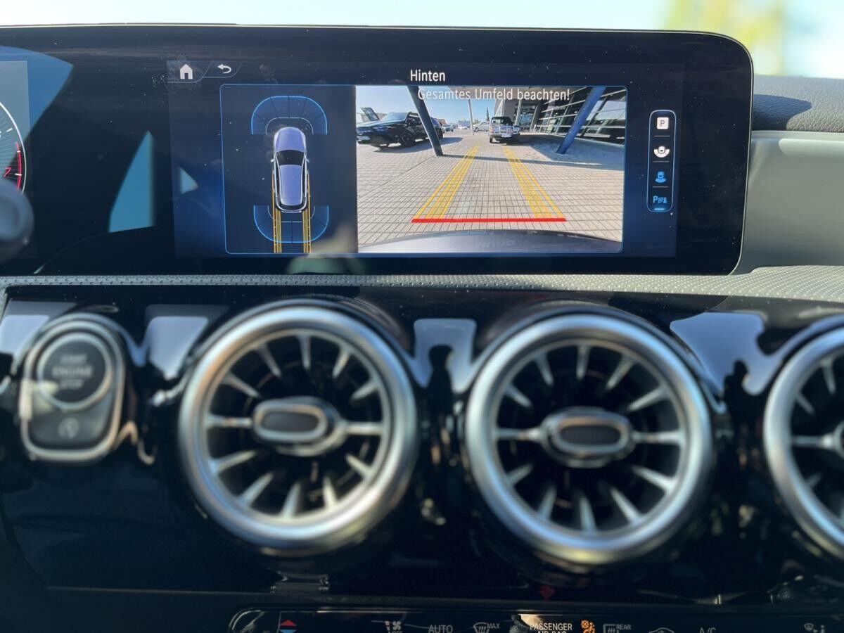 Mercedes-Benz A 180 AMG+KeylessGo+Winterpaket+Kamera+LED+DAB++