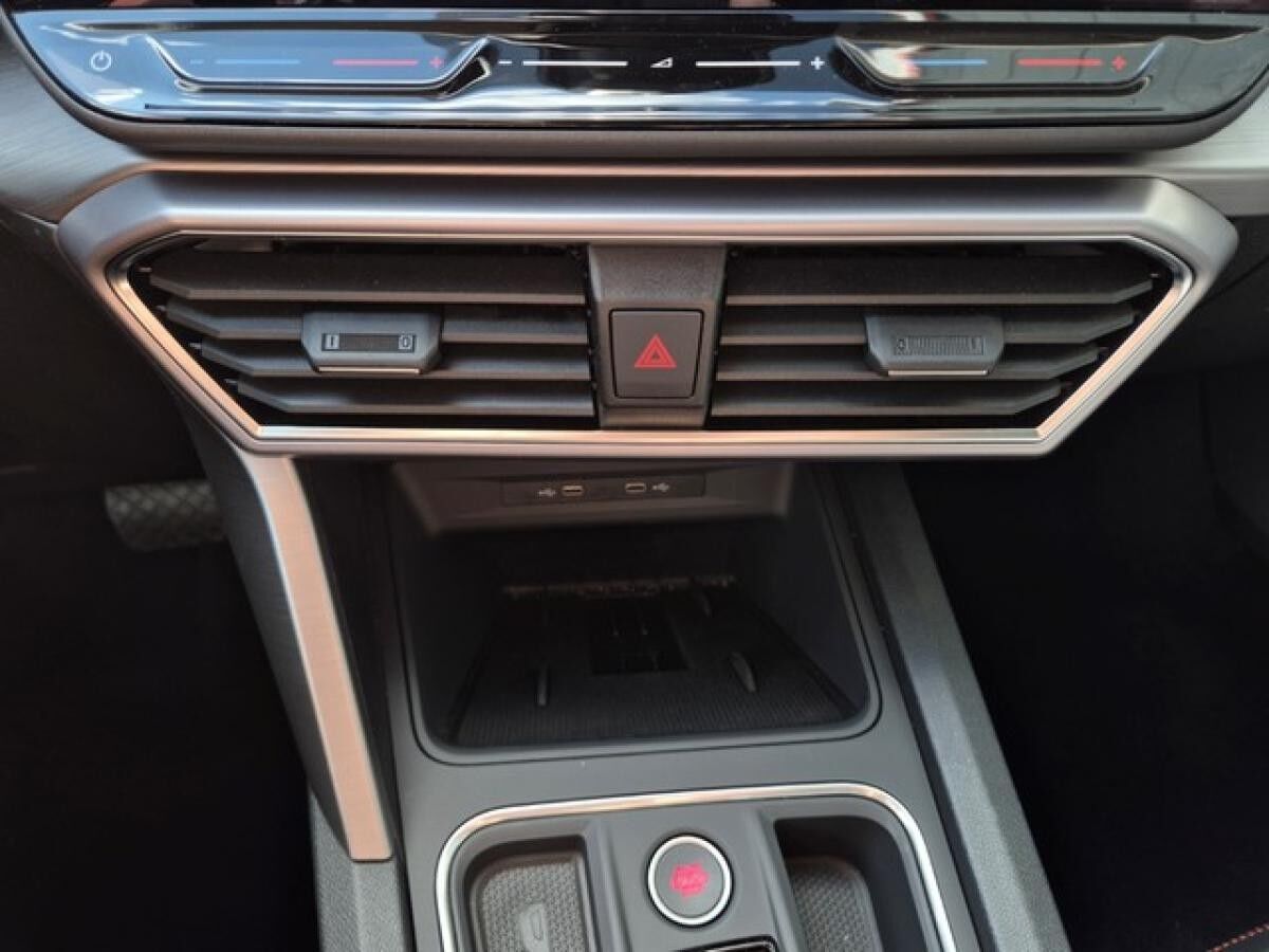 Seat Leon 1.5 eTSI DSG FR 🔥0 Anzahlung🔥 ALLWETTER Fahrass. XL Kamera Navi