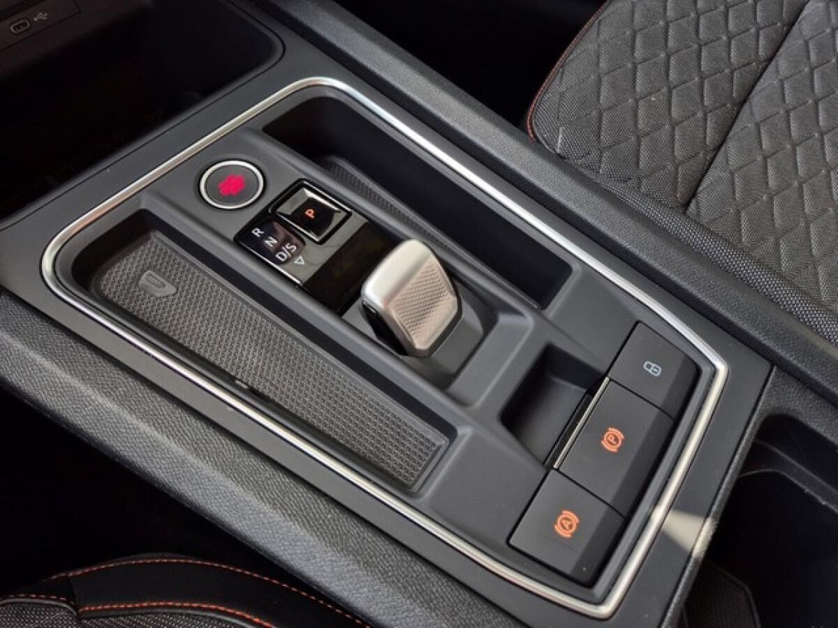 Seat Leon 1.5 eTSI DSG FR 🔥0 Anzahlung🔥 ALLWETTER Fahrass. XL Kamera Navi