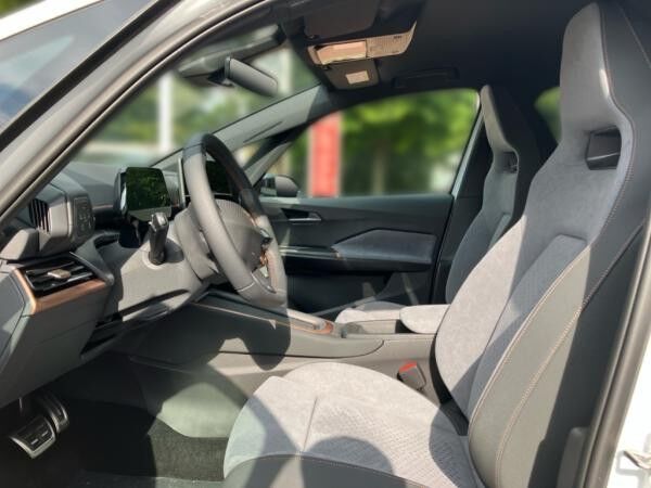 Cupra Born Edition Dynamic 170 kW (231 PS) 60 kWh*Kombinierbar mit LOYALITÄT*
