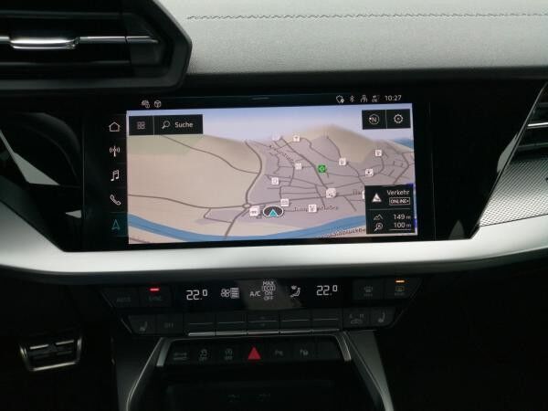 Audi A3 Limousine S-Line 35 TFSI S-tronic / Navi, RFK