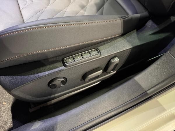 Cupra Leon VZ 2.0 TSI *HD-Matrix*Pano*AHK*Sennheiser*