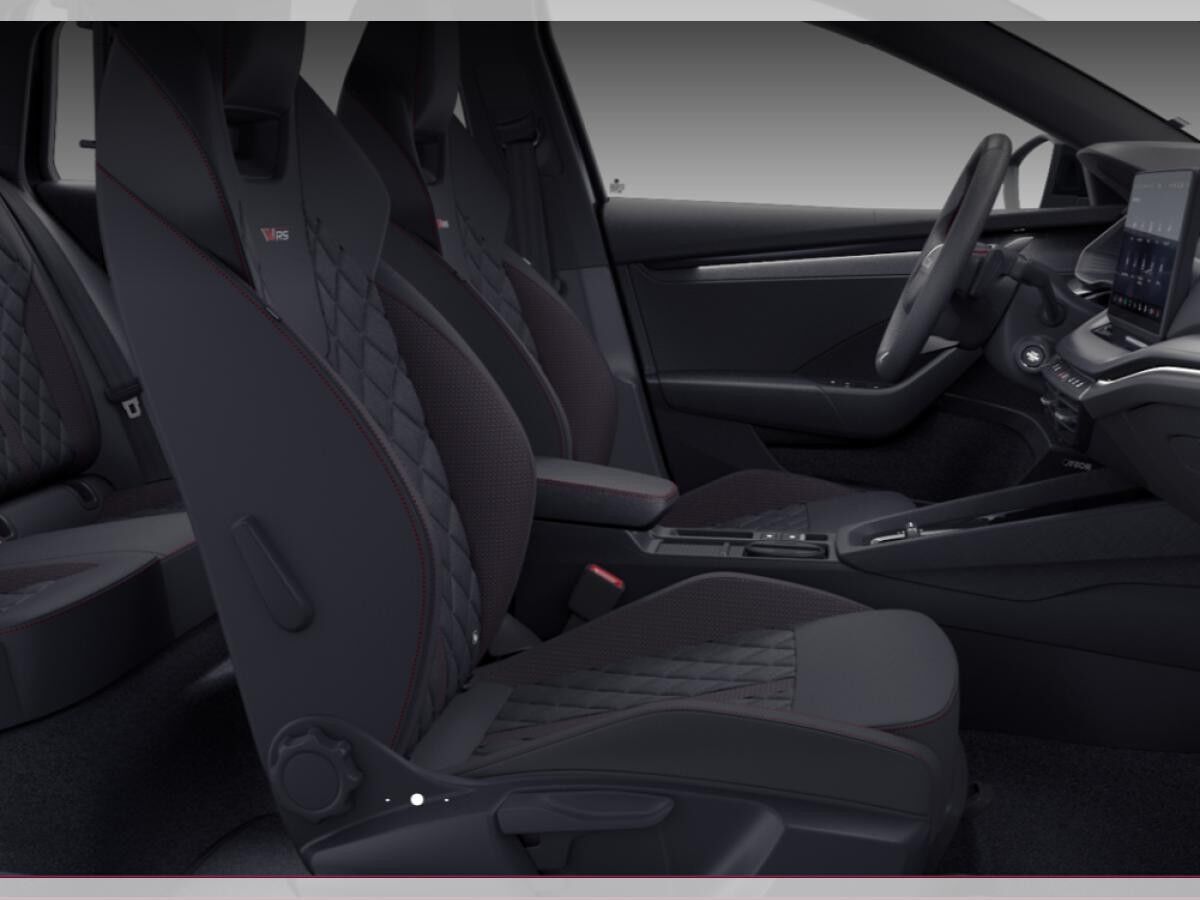 Skoda Octavia Combi RS 2,0 TSI *KAM*SZH*LED*AHK*