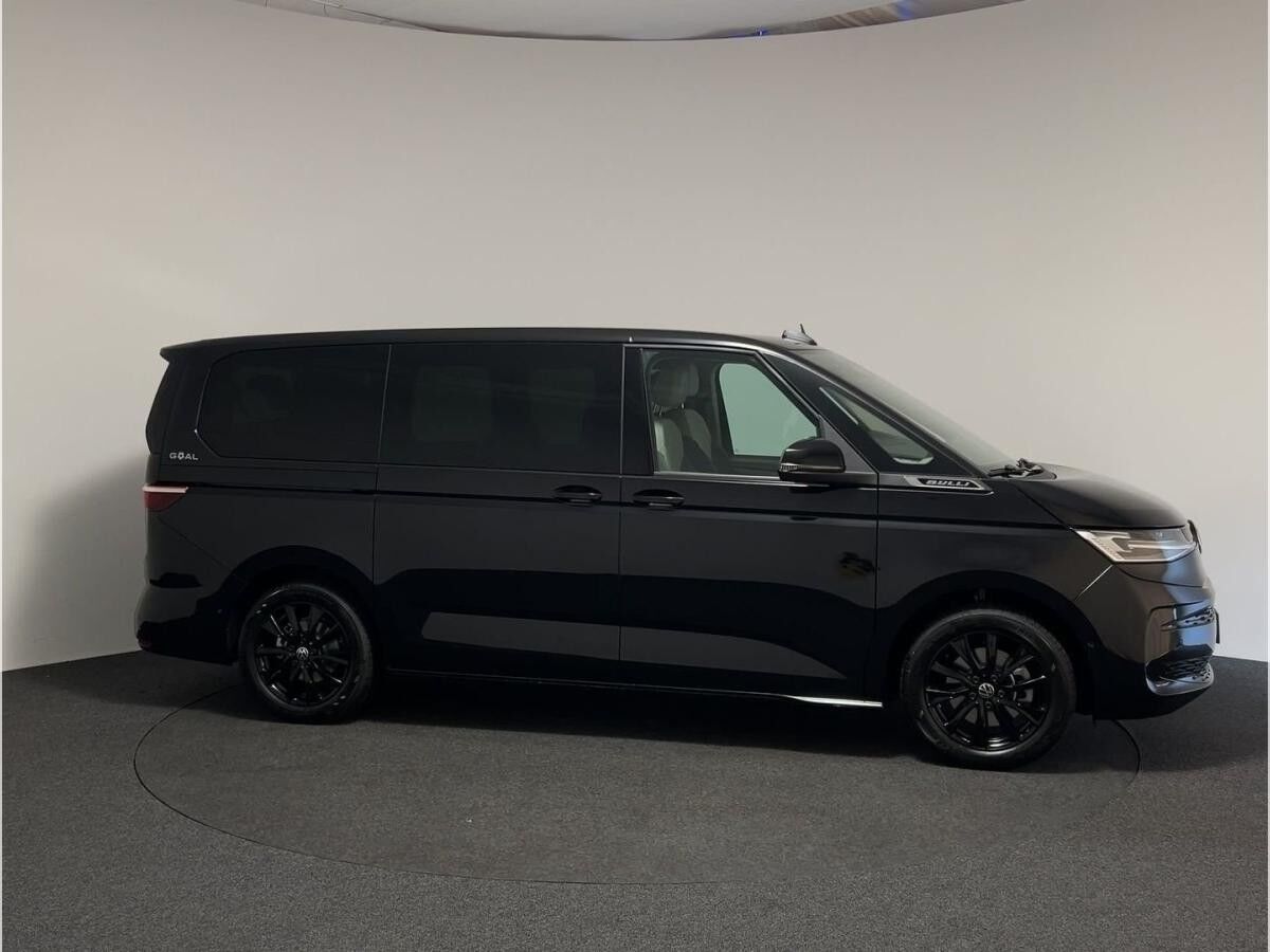 Volkswagen T7 Multivan Life 2.0 TDI DSG langer Überhang