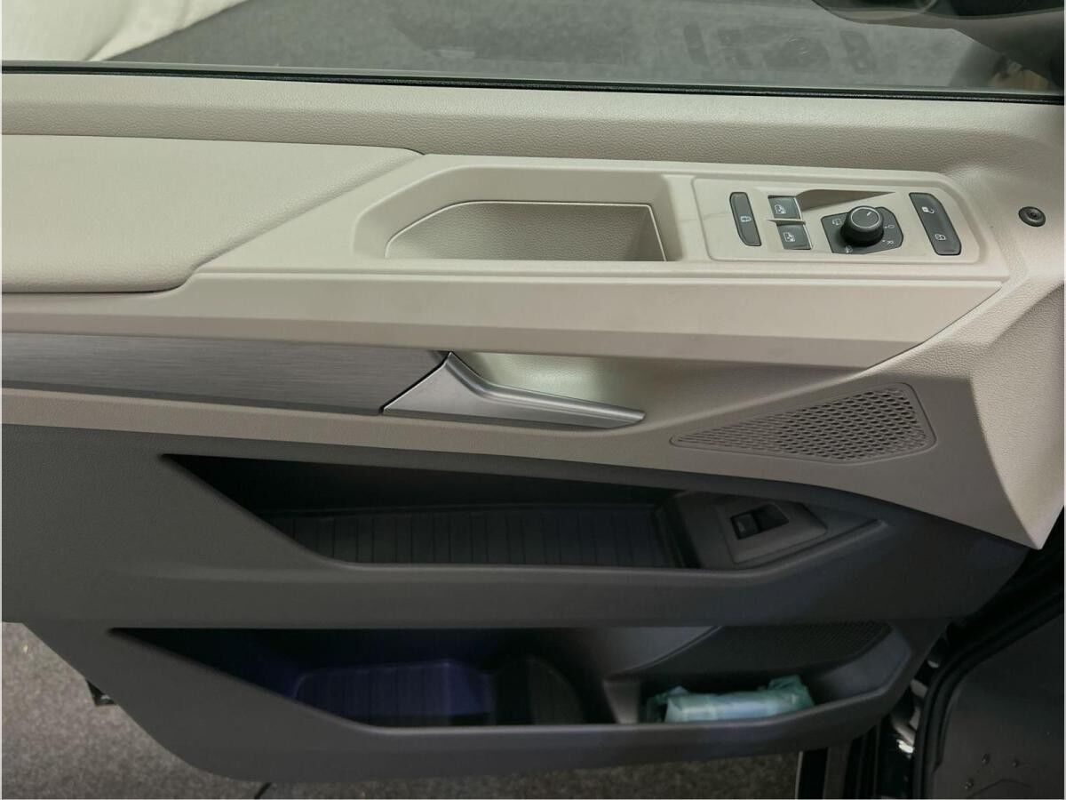 Volkswagen T7 Multivan Life 2.0 TDI DSG langer Überhang