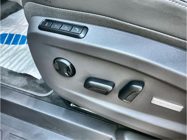 Volkswagen T7 Multivan Life 2.0 TDI DSG langer Überhang