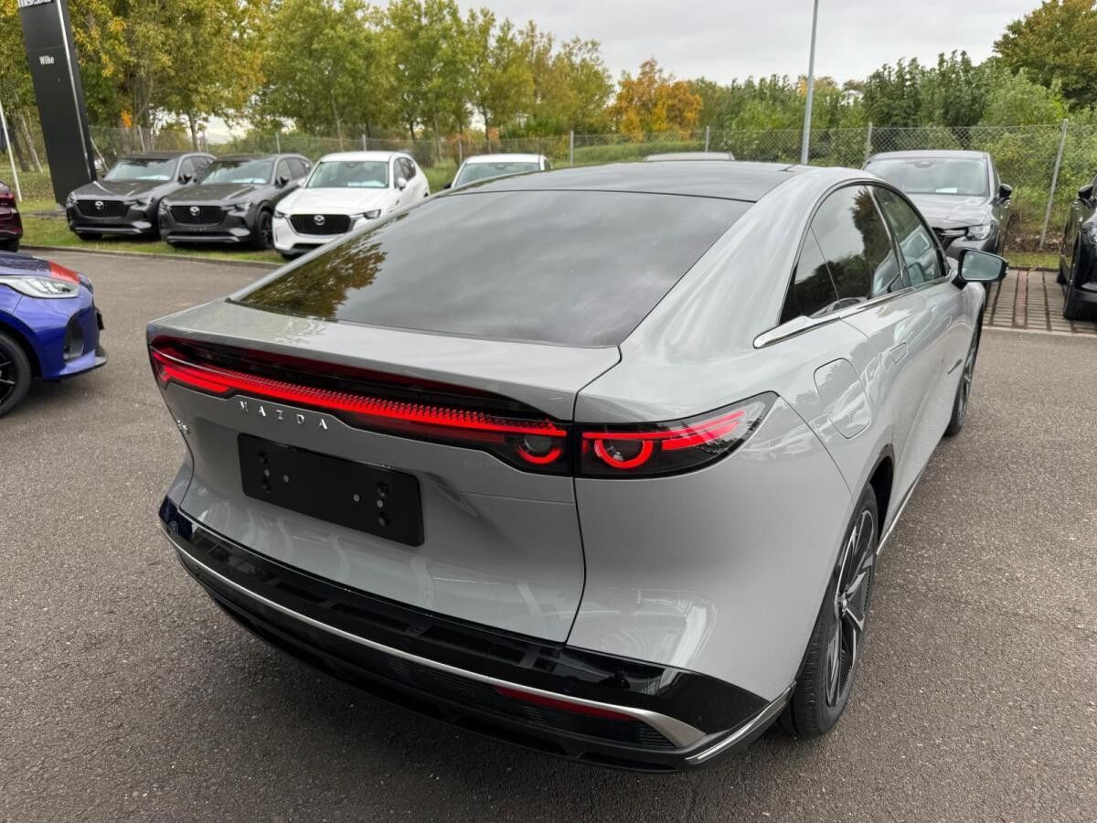 Mazda 6e EV Elektro Heckantrieb Takumi Plus LEDER/360°/SONY/PANORAMADACH
