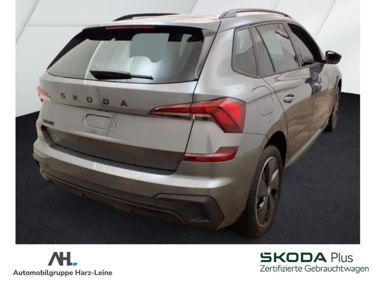 Skoda Kamiq 1.5 TSI Monte Carlo DSG AHK Pano RFK LED Skoda Kamiq 1.5 TSI Monte Carlo DSG AHK Pano RFK LED