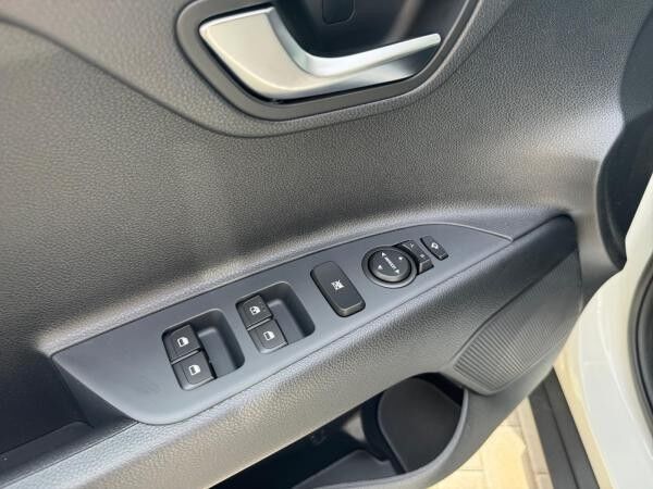 Kia Stonic Vision 💥SONDERAKTION💥 | SOFORT | 1.0T DCT7 Navi Kamera Klima Tempomat